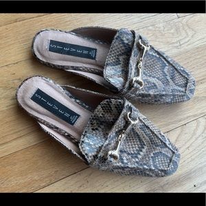 Snake print Slides